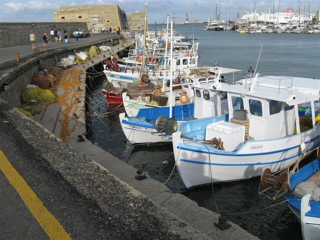 Sisi crete 108